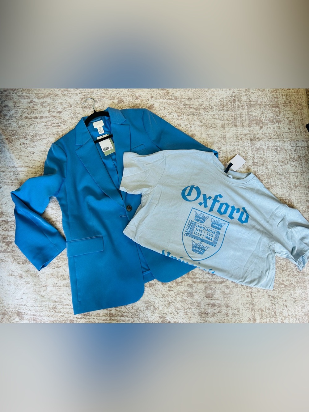 NWT H&M Blue Blazer and Light Blue Oxford Graphic Tee Bundle